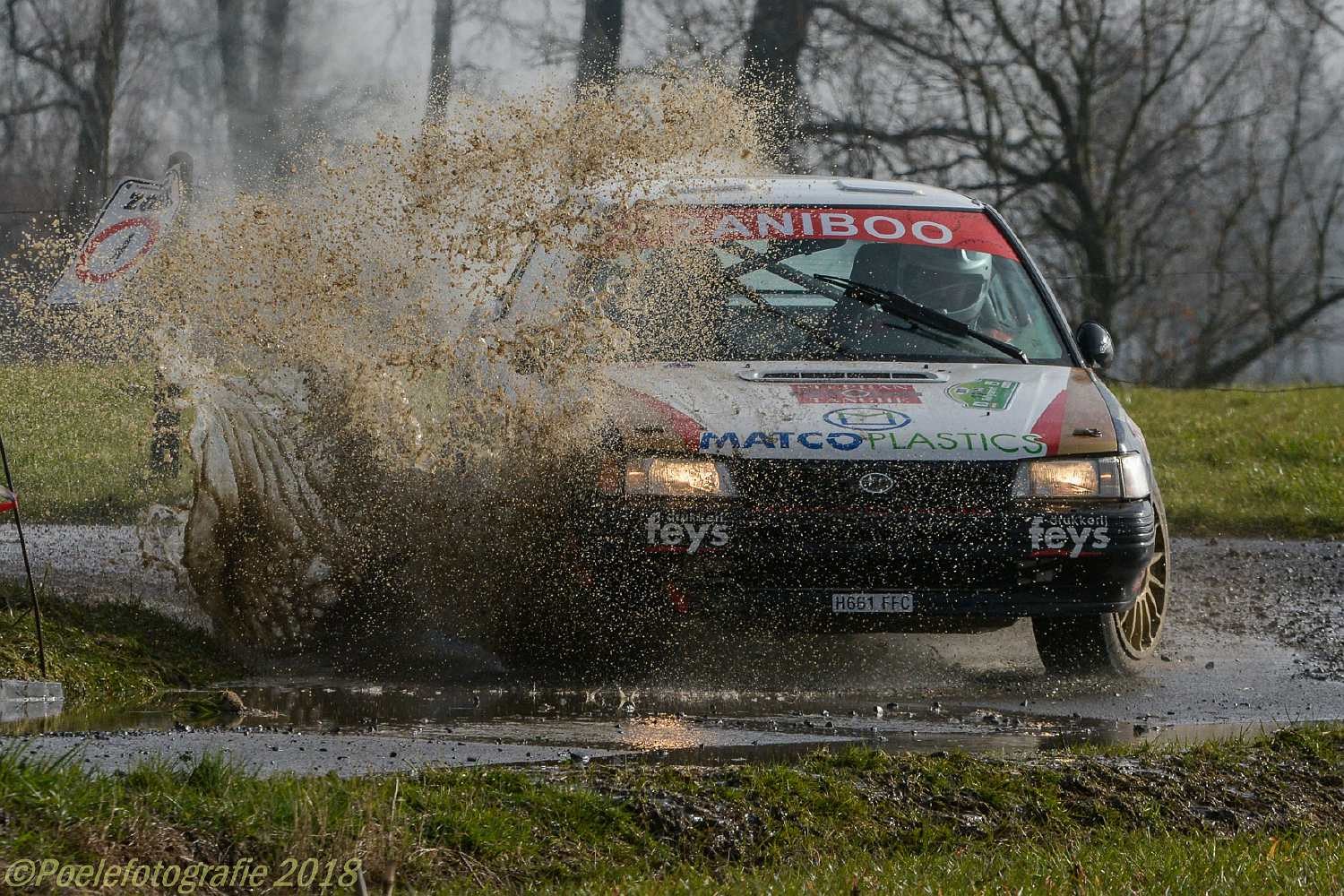 Foto-album Rallysprint van Moorslede door Geert Evenepoel is toegevoegd.