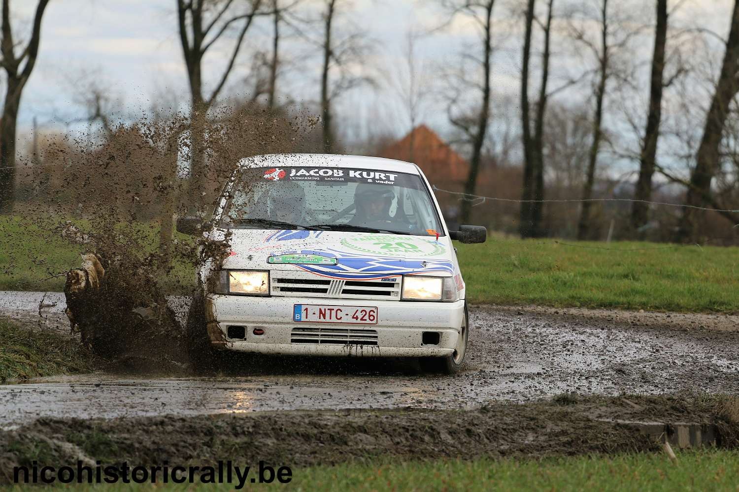 Wedstrijdverslag Vanacker Bart en Lucy Norman in de Rallysprint van Moorslede.