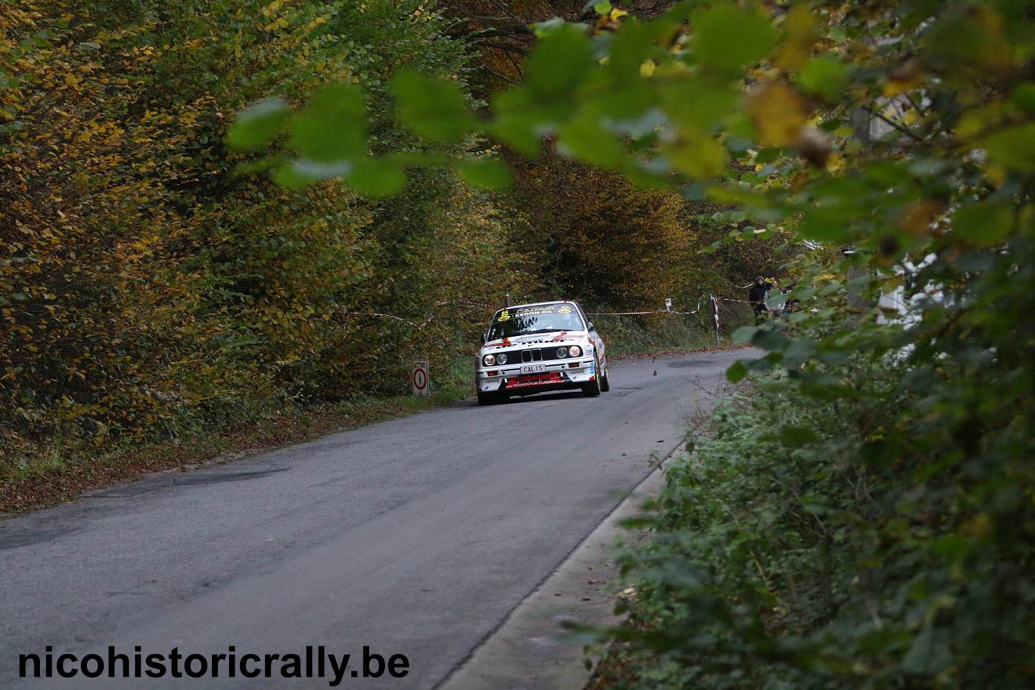 Verslag Rallye Du Condroz: Bjorn Syx wint in zijn gekende spectaculaire rijstijl !
