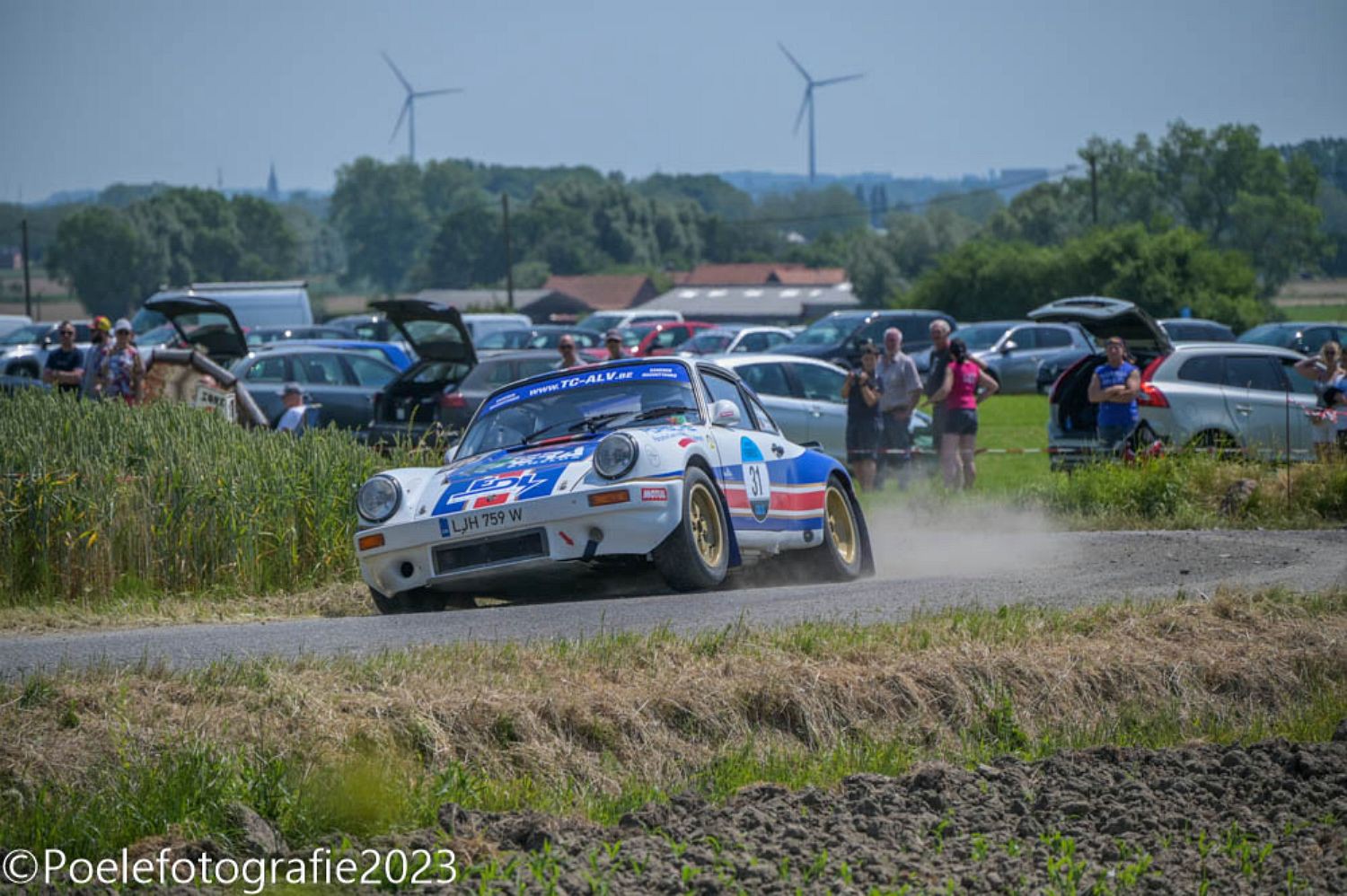 Foto-album Rally van Wervik door Geert Evenepoel is toegevoegd.