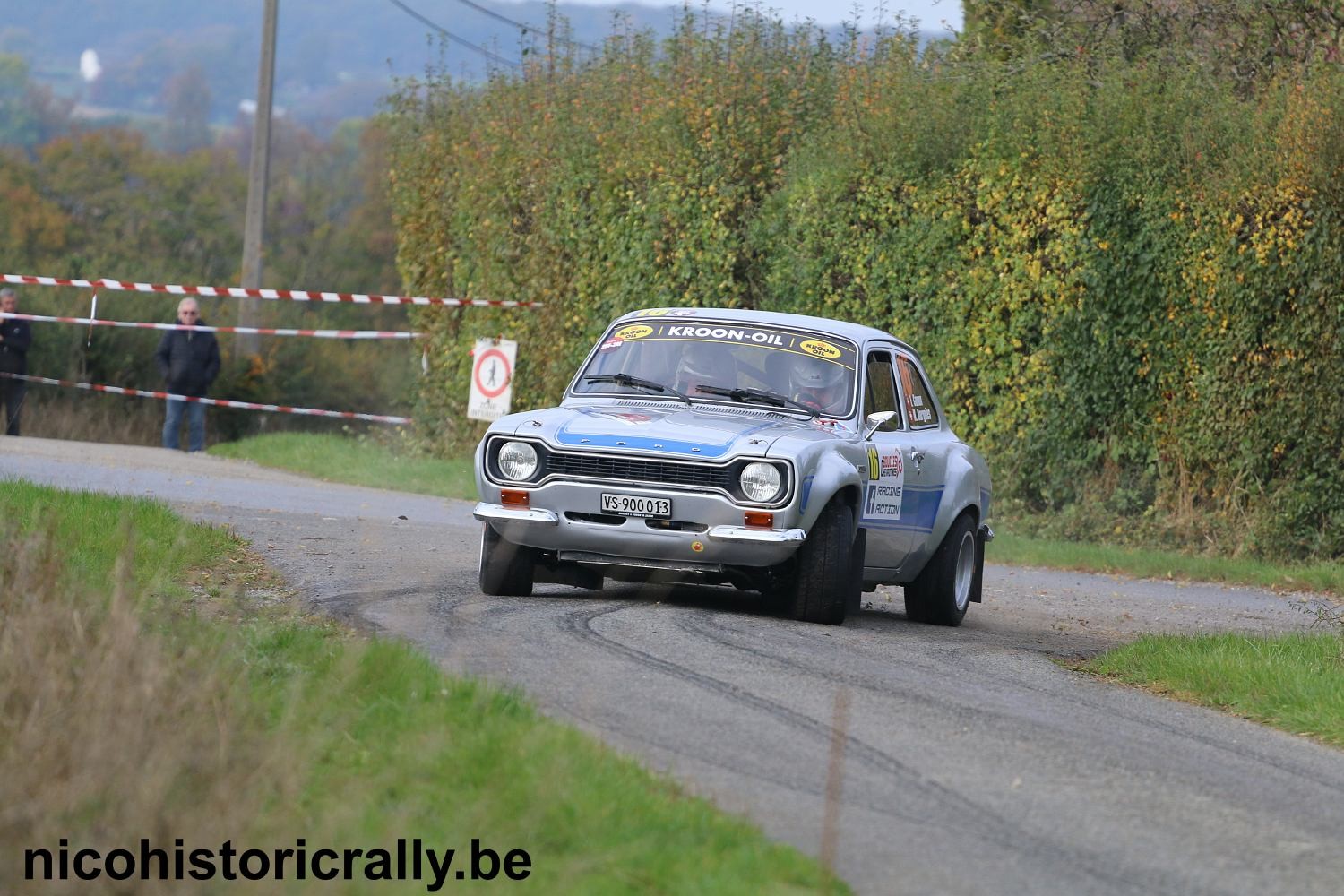 Verslag Boucles Chevrotines Historic: Florian Gonon wint in zijn Ford Escort MK1 !